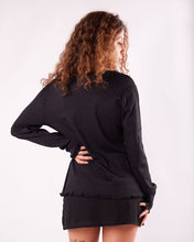 Carregar imagem no visualizador da galeria, Blusa Fru Fru preto - Sabassi Company - Blusa